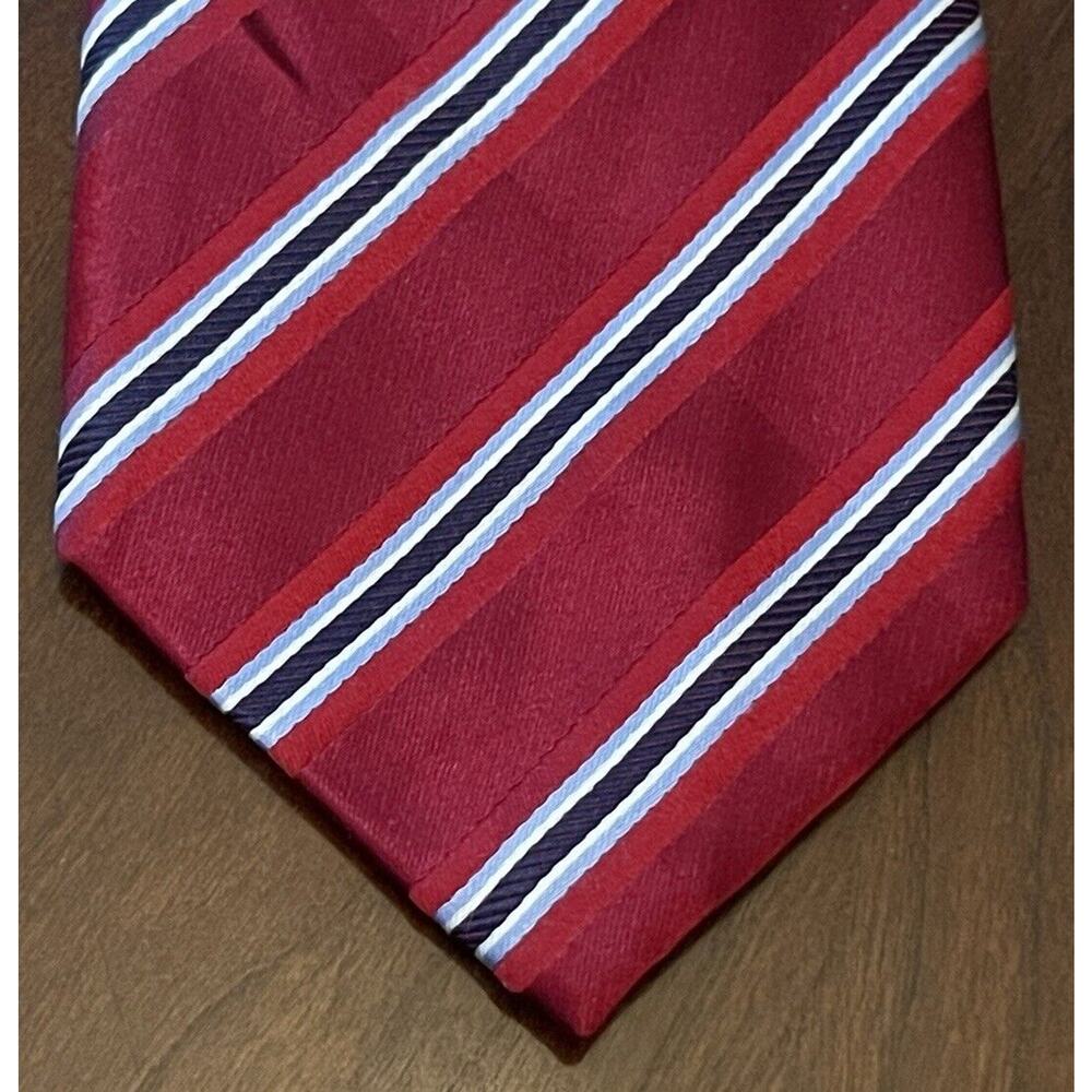 Kenneth Roberts Platinum Red Blue 100% Silk Men’s Neck Tie Made In China